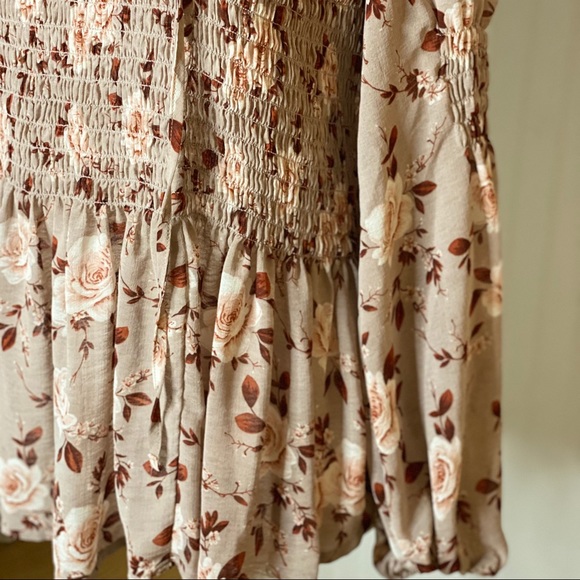 AE Boho Floral Blouse - Picture 4 of 9